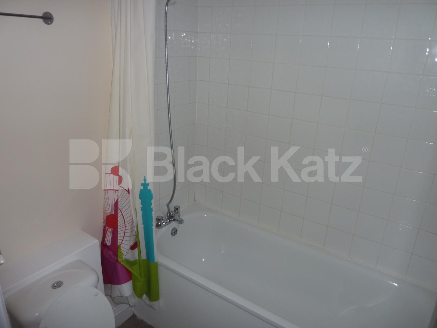 			NEW INSTRUCTION!, 1 Bedroom, 1 bath, 1 reception Flat			 Chalton Street, EUSTON / CAMDEN